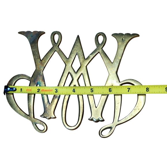 Vintage Williamsburg William and Mary Cypher Trivet Brass Kitchen Decor 8" x 6" - Picture 4 of 6
